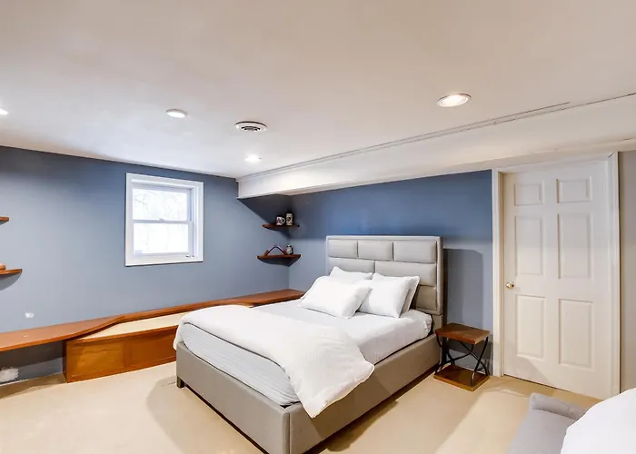 Spacious & Secluded Madison Home Near Dtwn!